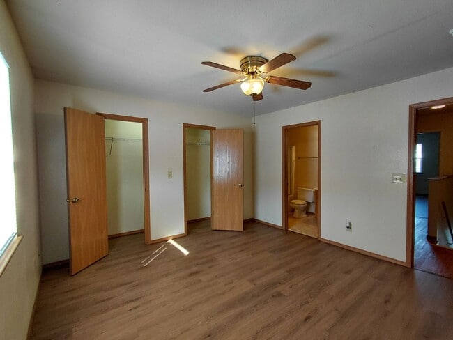 Photo - 24950 Scenic Dr Unit 24950 Scenic Dr - C