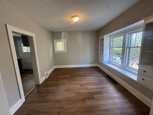 Photo - Charming 3-Bedroom Property in Prime Location