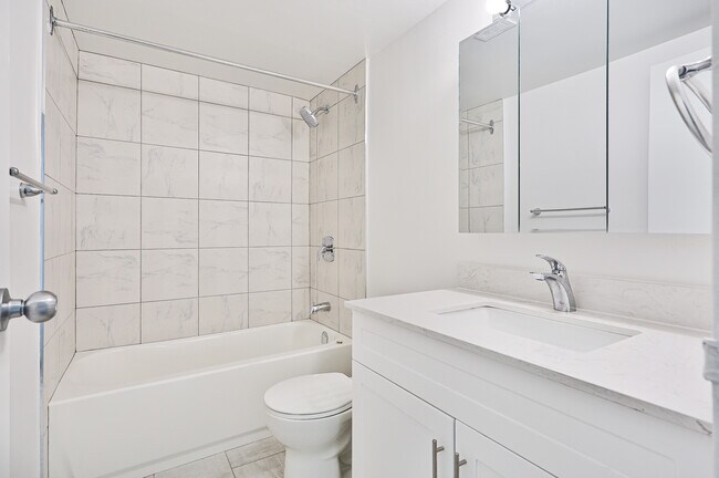 1-Bed - Bathroom