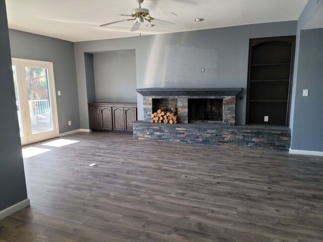Photo - On the water! Updated 2bd/2ba Tempe Rental--COMING SOON