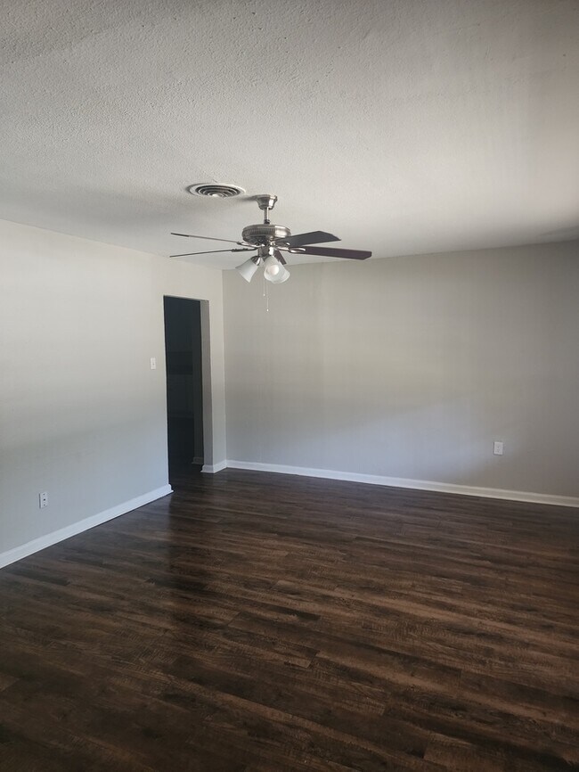 Photo - 512 S Judd St