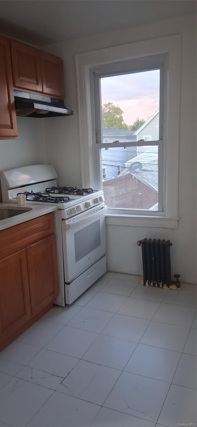 Photo - 104-73 129th St