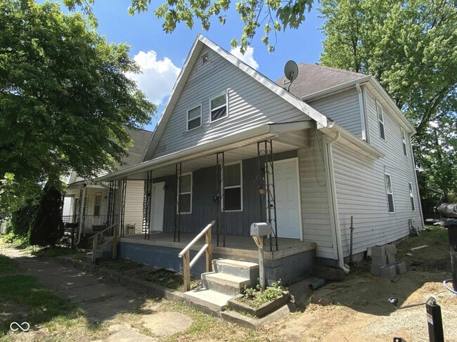 Building Photo - 655 Birch Ave Rental