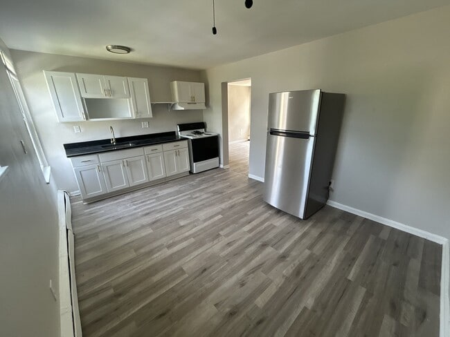 Photo - 3547 Harvey Ave Unit 2093