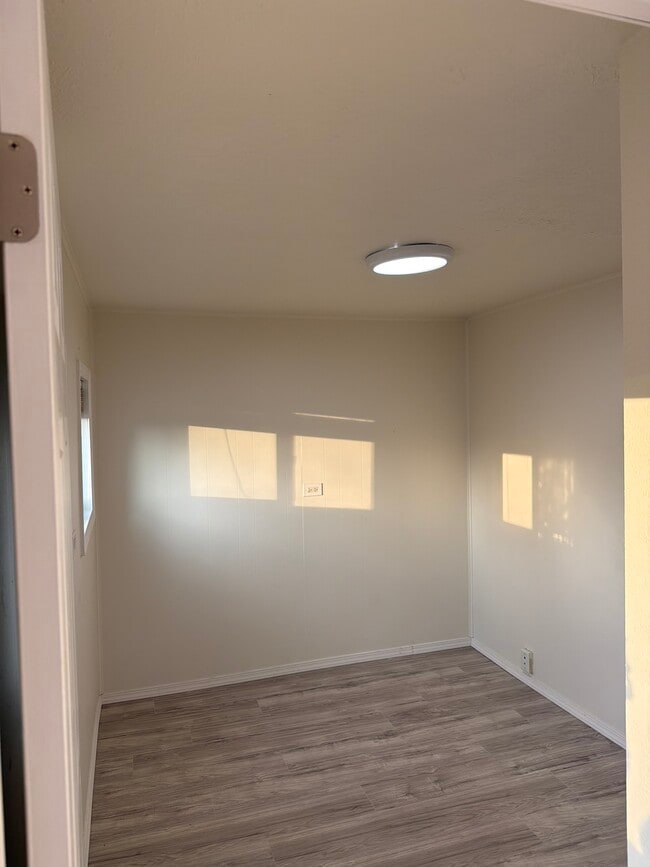 Photo - 2095 S Shoshone St