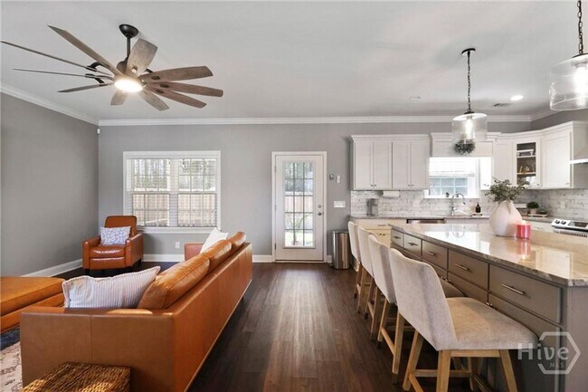 Photo - Perfect blend of luxury and comfort