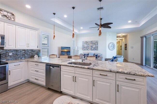 Photo - 730 95th Ave N