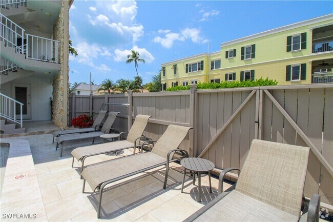 Building Photo - 333 4th Ave S Unit 202 Rental