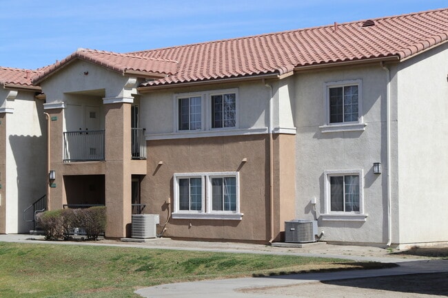 Photo - Las Flores Coachella