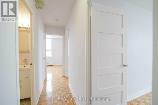 Photo - 6200 Bathurst St Unit 310