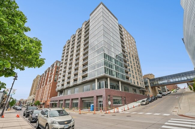 Photo - The Lakeview Residences at 333