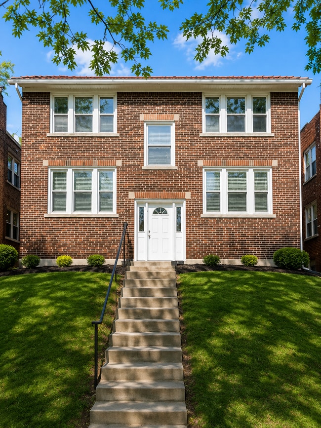 Building Photo - 5335 Bancroft Ave Unit 5335 1W Bancroft Ave