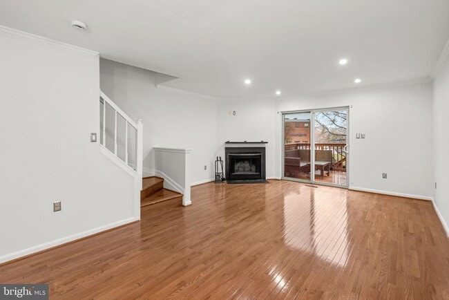 Photo - 1120 S Kenwood Ave