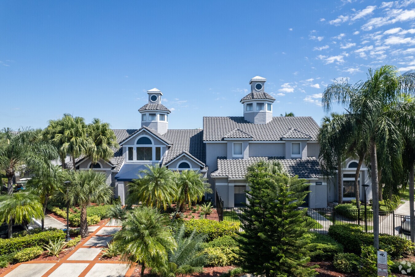 Photo - Coral Club At The Hammocks