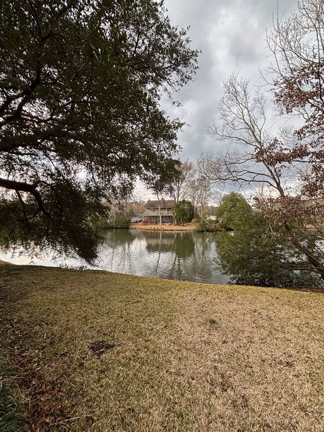 Building Photo - 8483 Yadkin Cir Unit D