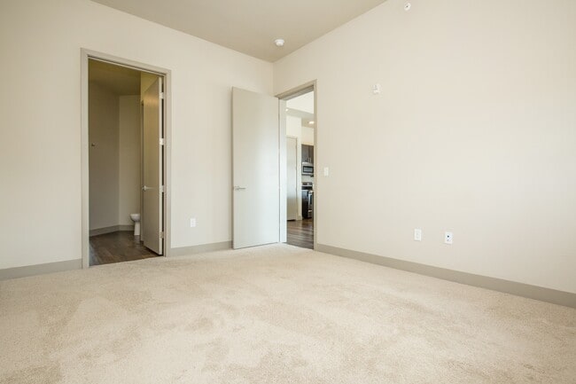 Photo - Lofts at Lincoln Station