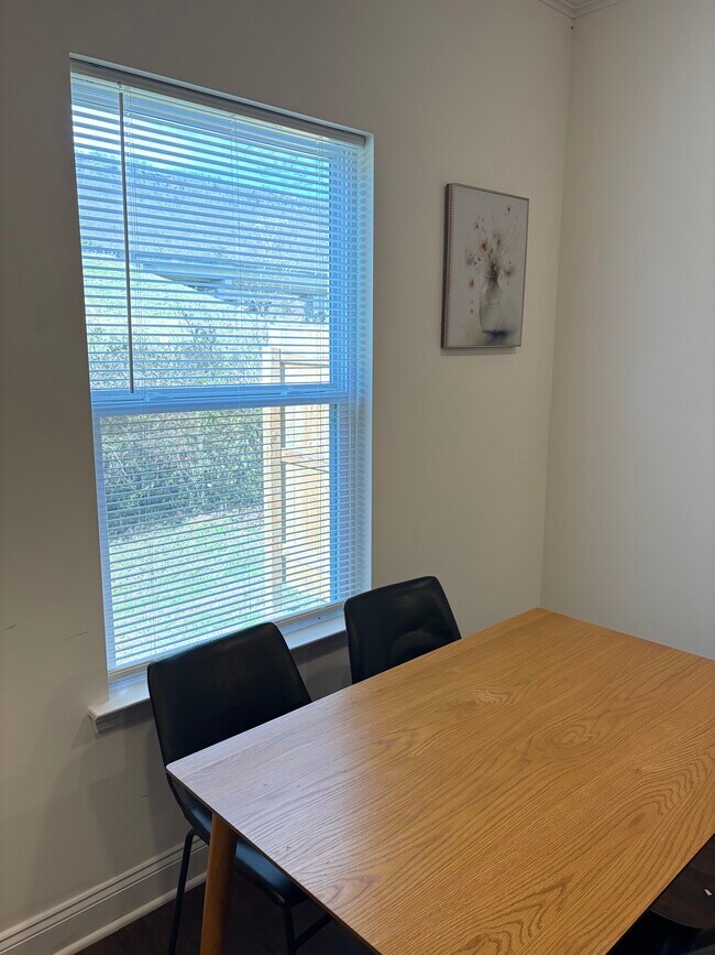 Photo - 5535 Stream Ln