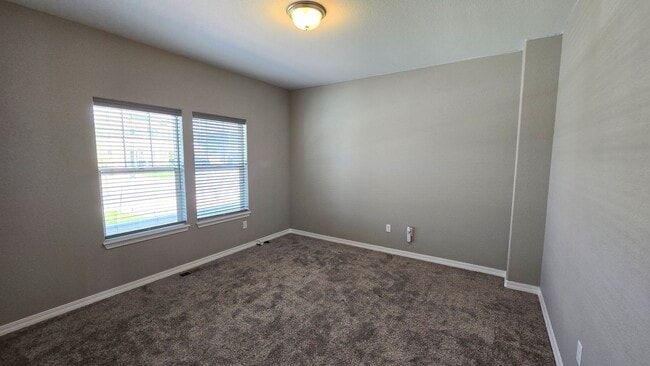 Photo - 11101 Willmore Dr