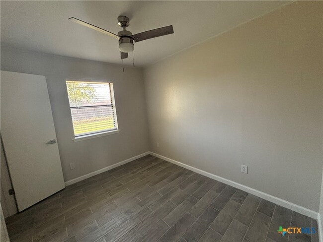 Photo - 105 Tangerine Dr