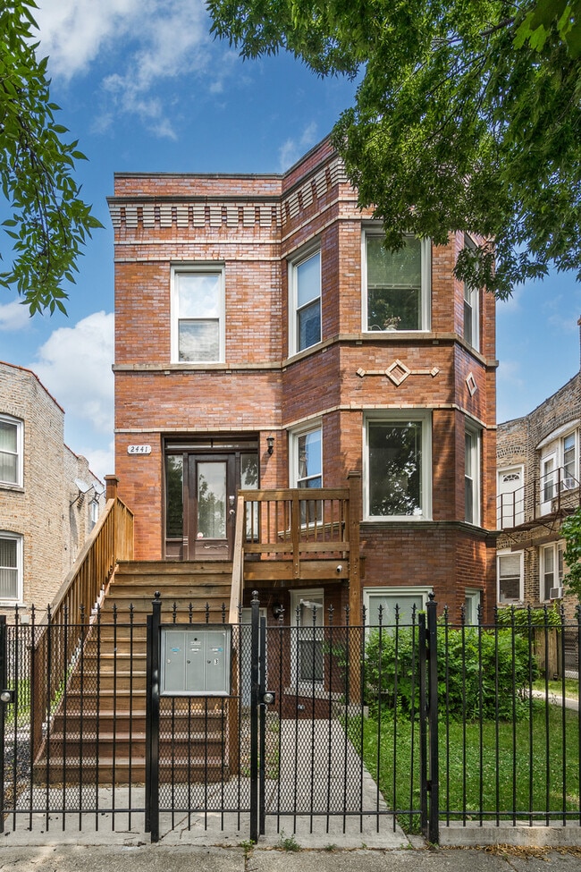 Photo - 2441 N Harding Ave Apartment Unit 2