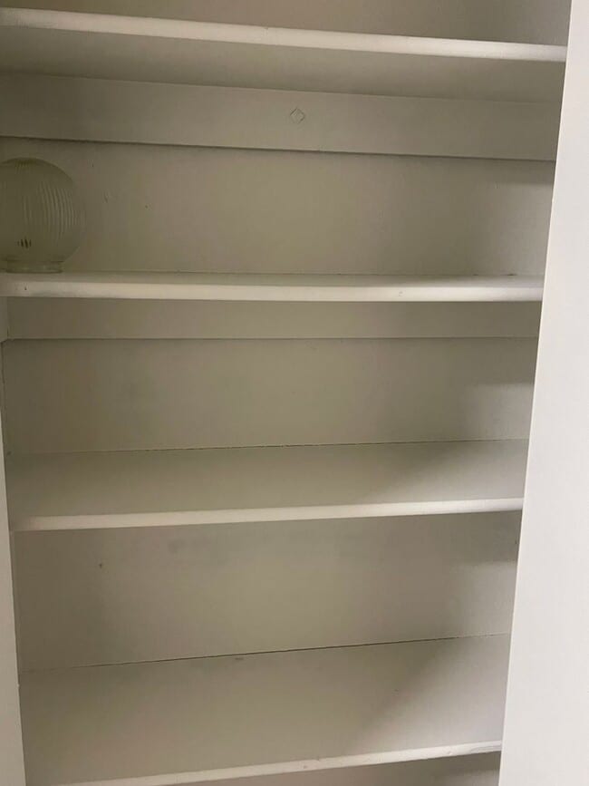 Photo - 2470 S. Mt. View Unidad B