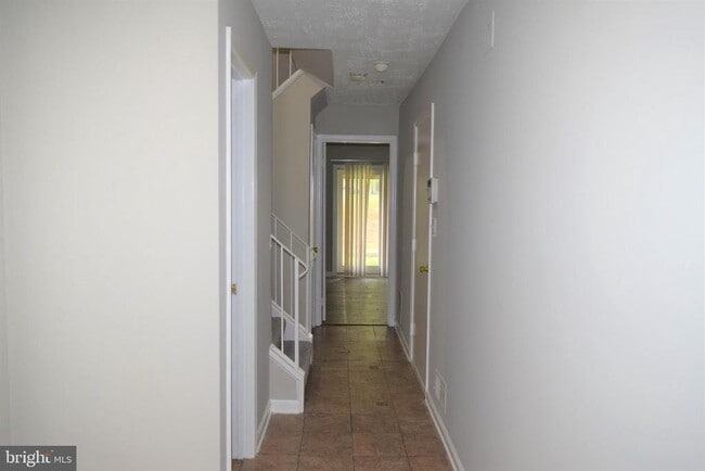 Building Photo - 14251 Oxford Dr Rental