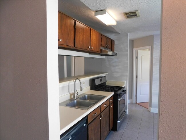 Photo - 3014 Windemere Dr