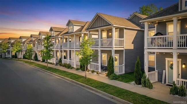 Photo - 132 Ave of The Orchards