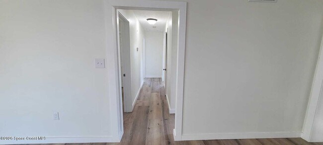 Photo - 329 W Arlington St