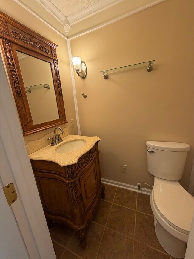 Photo - Move in Incentive!