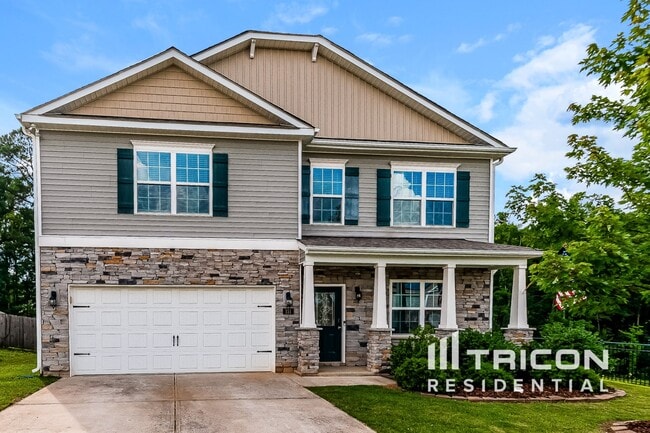 Photo - 151 N Great White Way House