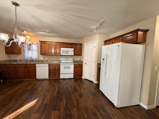 Photo - BEAUTIFUL 4 BEDROOMS/ 2.5 BATHROOMS ON 1 FULL ACRE IN CARL JUNCTION MO!! STORM SHELTER, GARAGE, A...