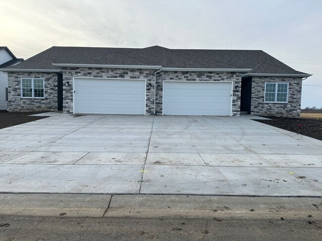 Castles Pines Duplex - Castles Pines Duplex Apartment Unit 4605 Castle Pines Dr,