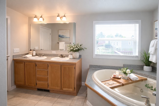 Photo - Great 3 Bedroom Ranch Style Home in low maintenance community!