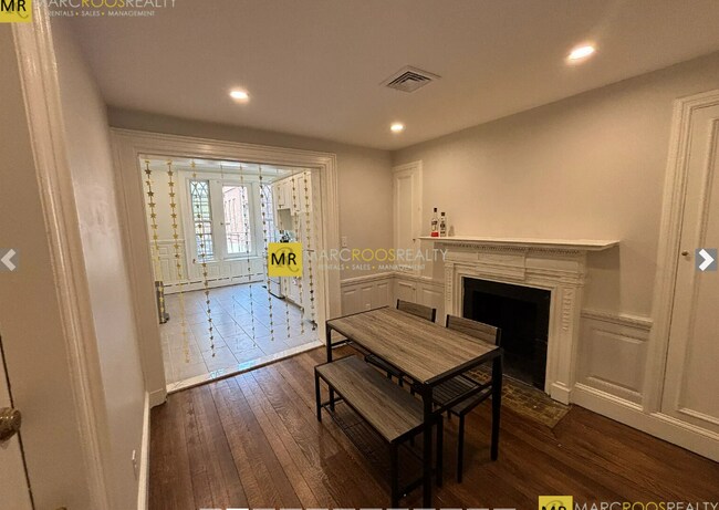 Photo - 1714 Beacon St Unit 12-1