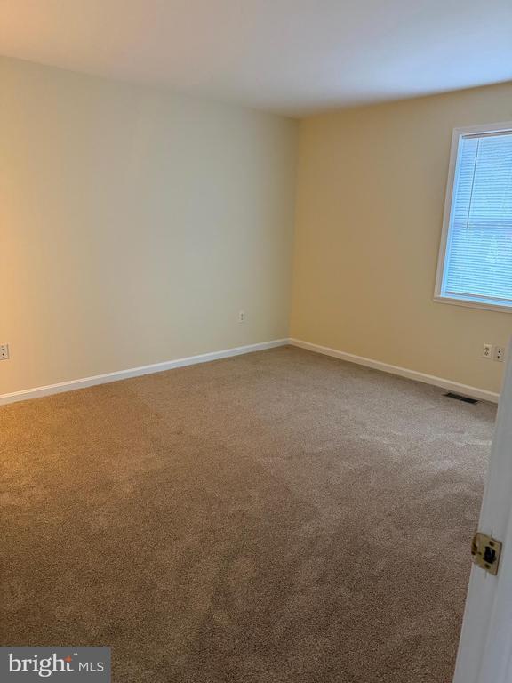 Photo - 765 210th St