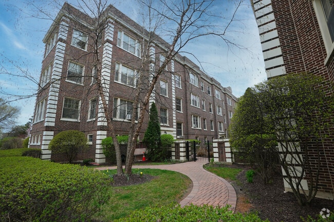 Building Photo - 431 N Lombard Ave Unit 1 Rental