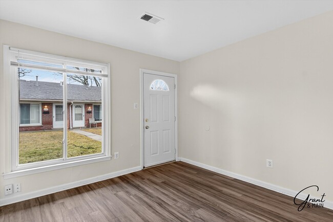 Photo - Maplewood Manor