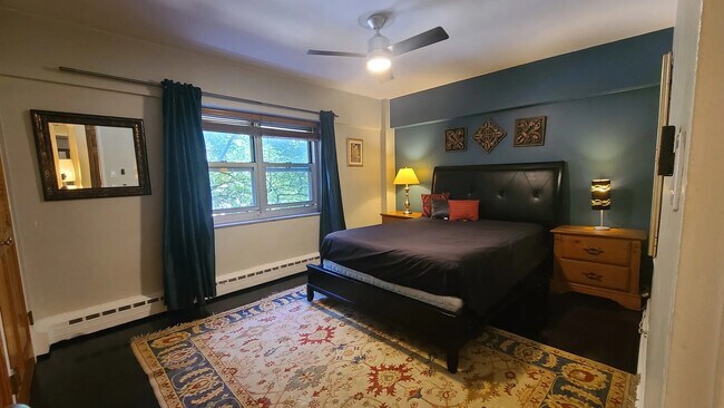 Photo - 4970 N Marine Dr Unit 429
