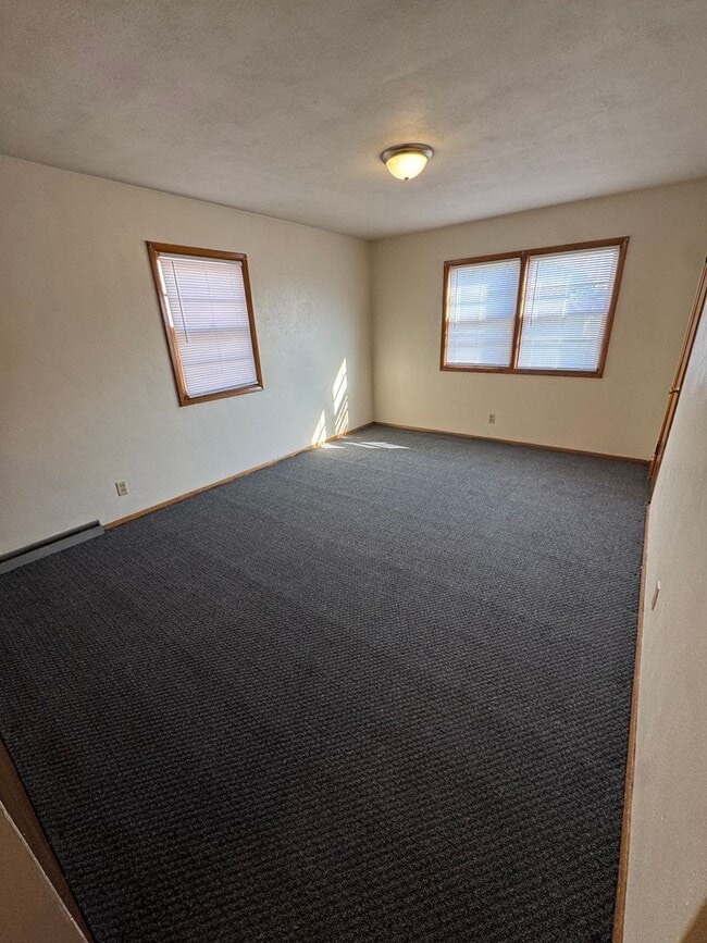 Photo - 731 Ave C