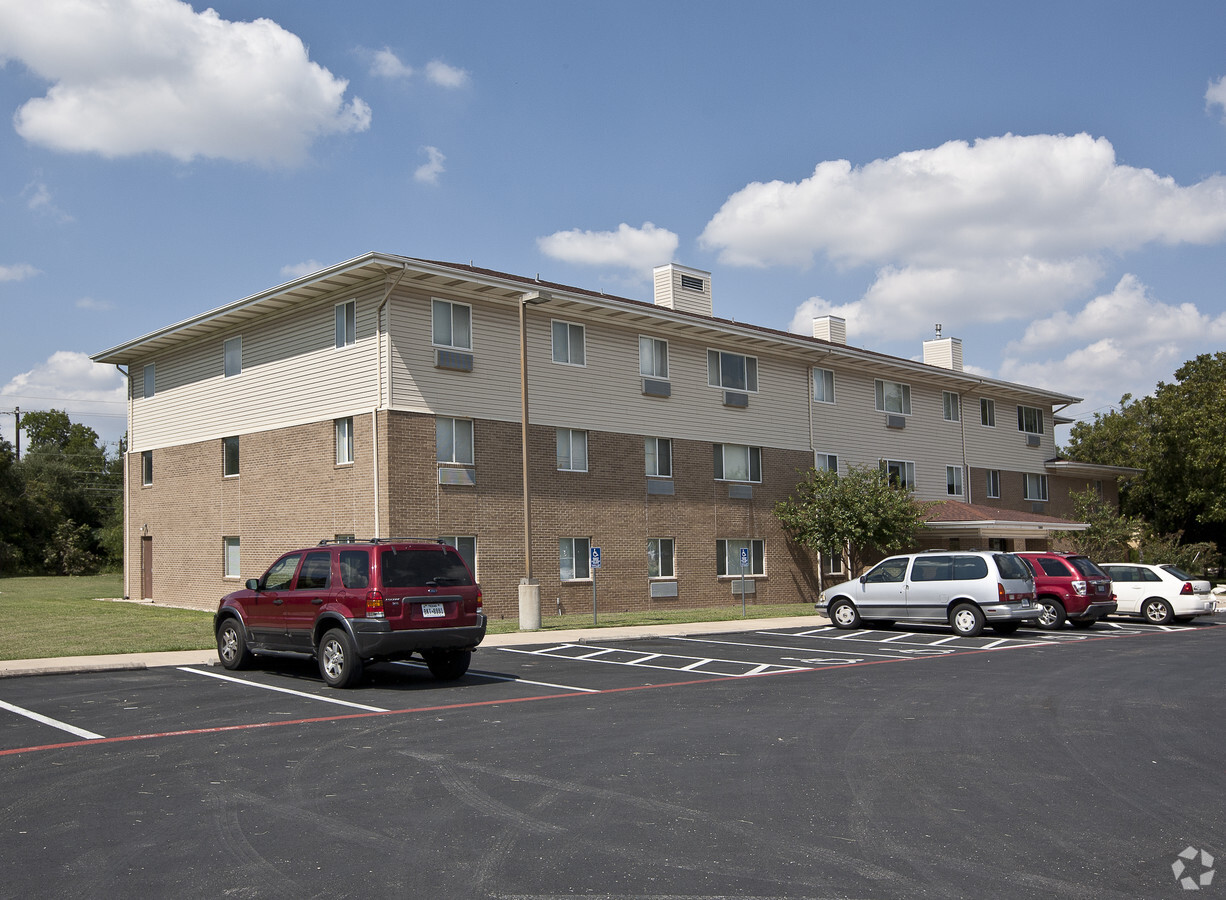 Photo - Pecan Hill Apartments