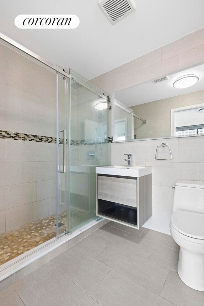 Photo - 41-26 27th St