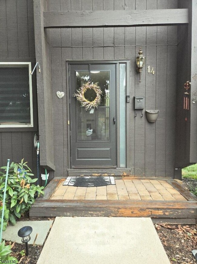14 Chelsea Way Unit 14