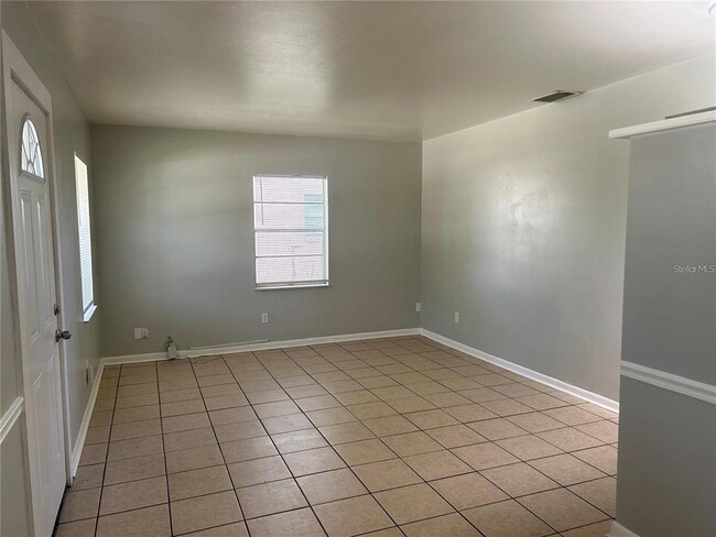 232 Beverly Blvd