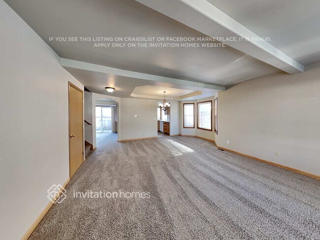 Photo - 1608 St Ct E