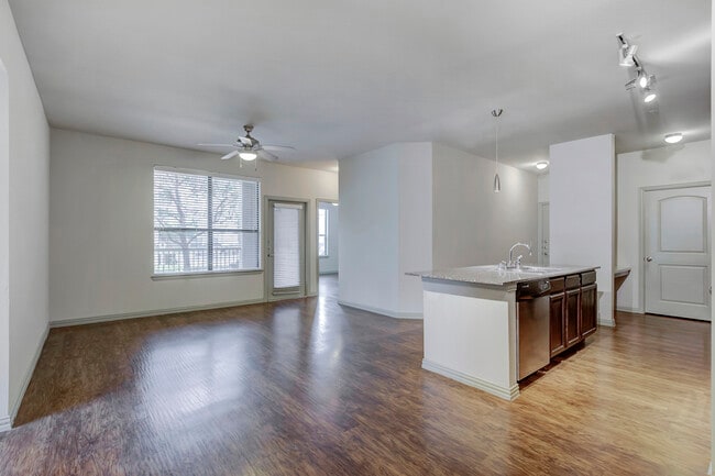 Summercrest Burleson Apartments