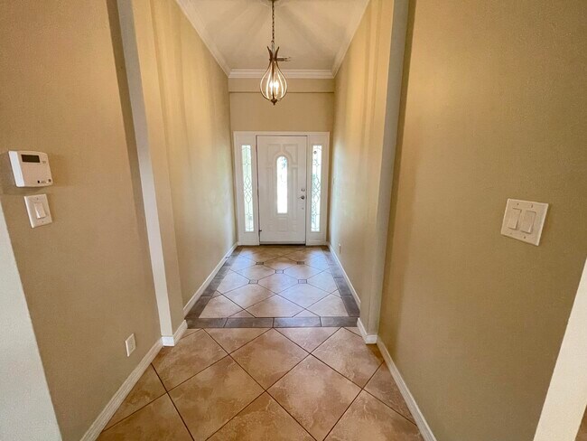 Photo - 231 Olde Post Rd