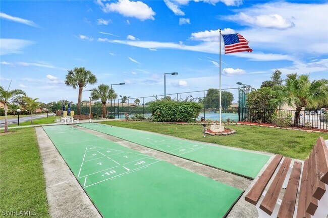 Photo - 17420 Birchwood Ln Unidad 2