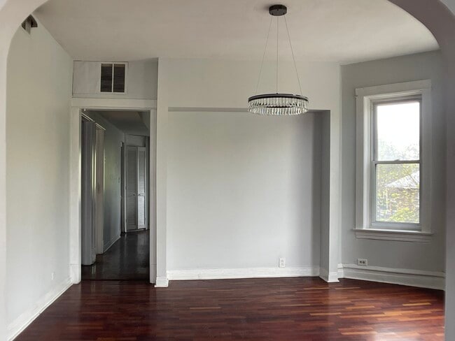 Photo - 2258 N Monticello Ave Unit 2