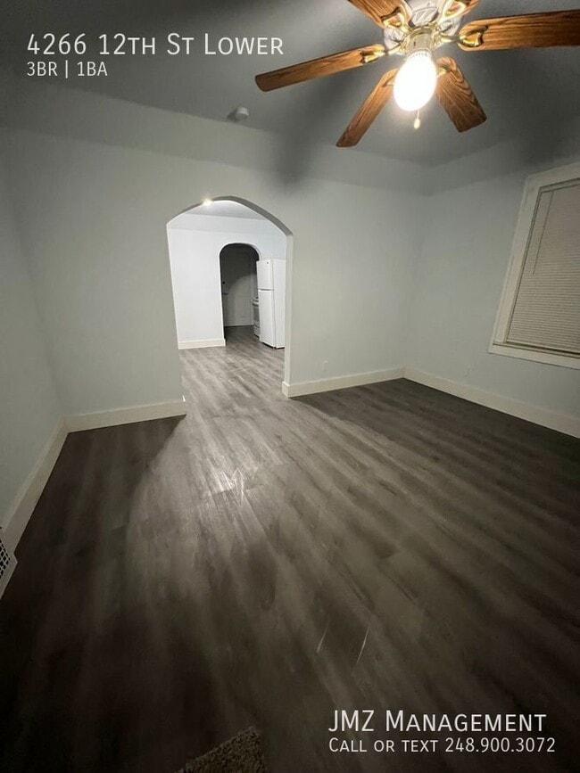 Photo - 4266 12th St